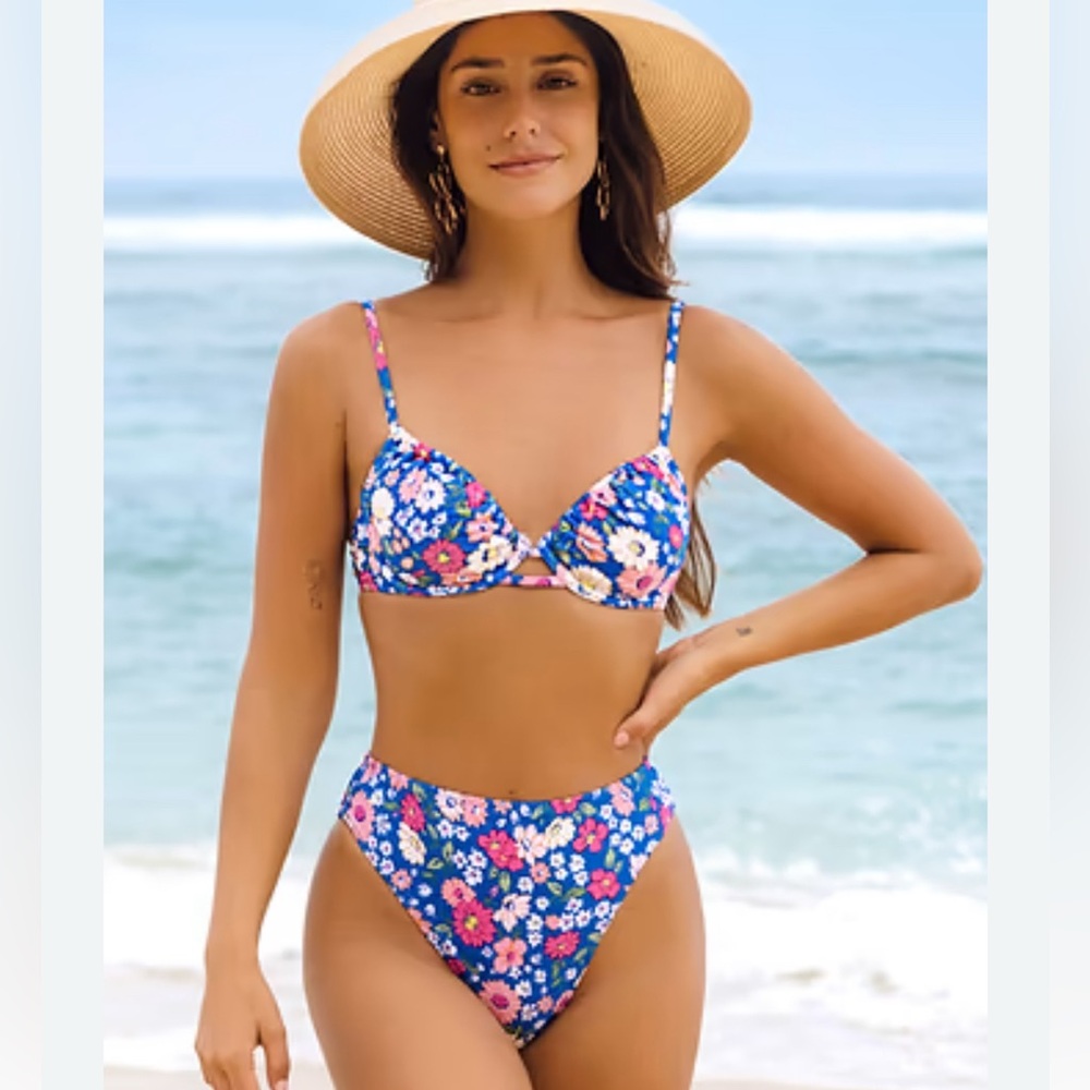 Cupshe Floral Blue Bikini Set